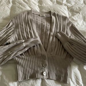Aritzia Wilfred Plunge Cardigan